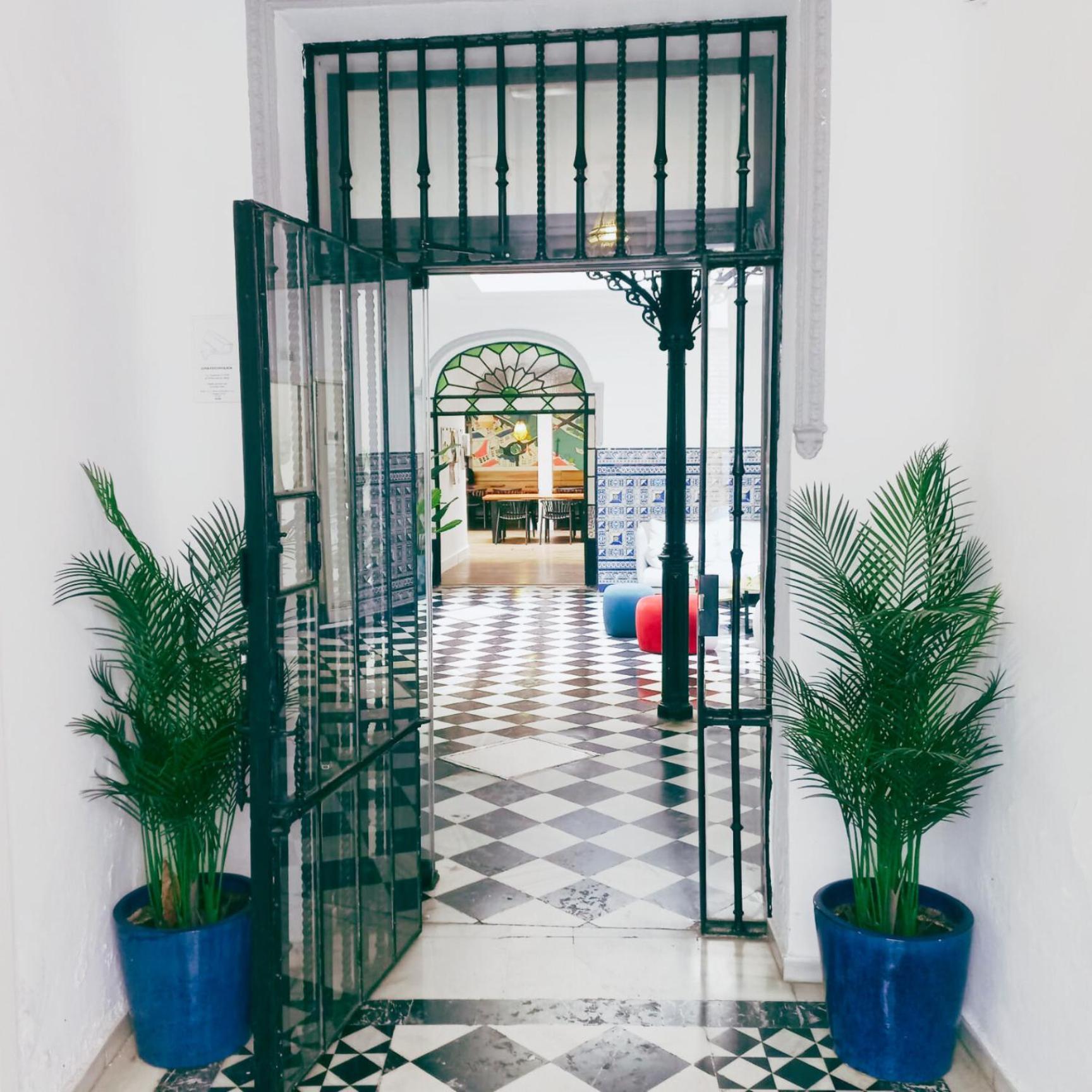 La Central Sevilla Екстер'єр фото