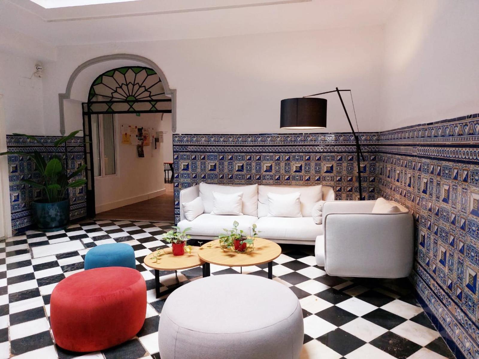 La Central Sevilla Екстер'єр фото