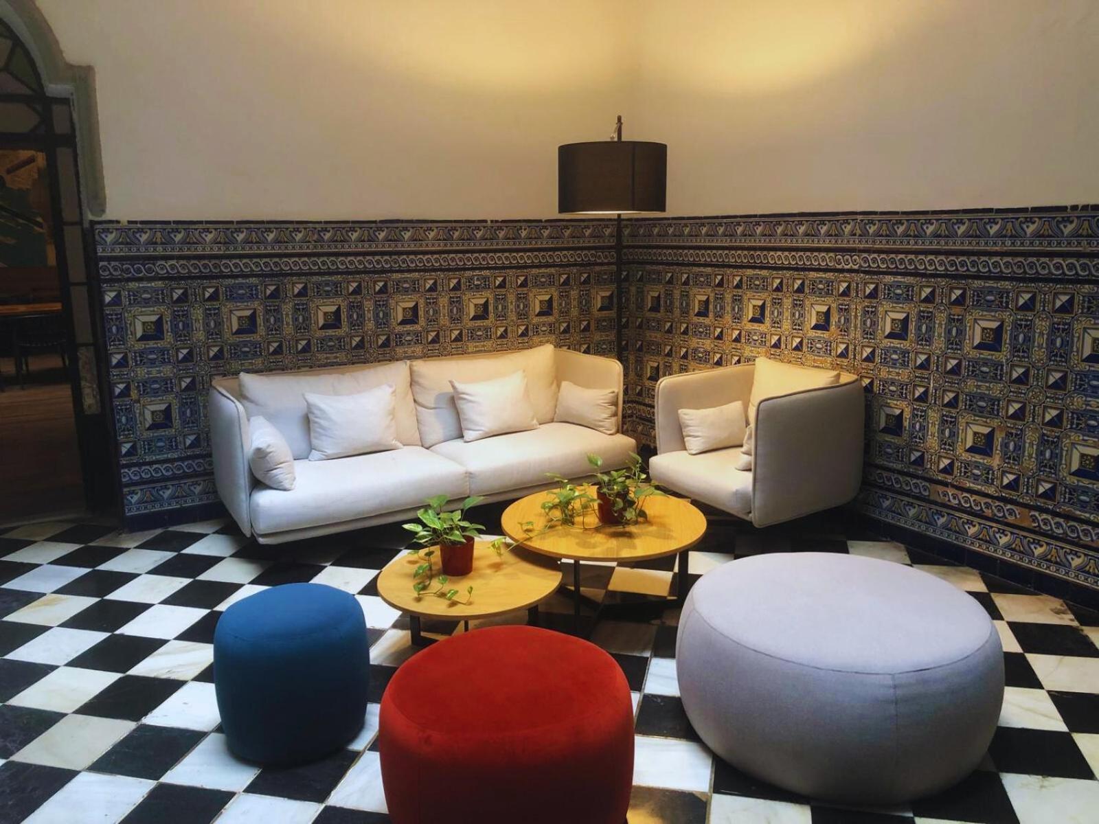 La Central Sevilla Екстер'єр фото